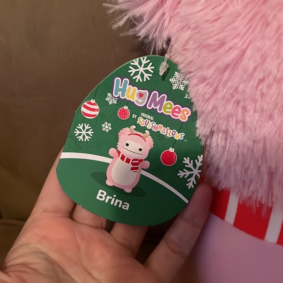 Brina Bigfoot hugmee Squishmallow Christmas 10” BNWT - Picture 3 of 4